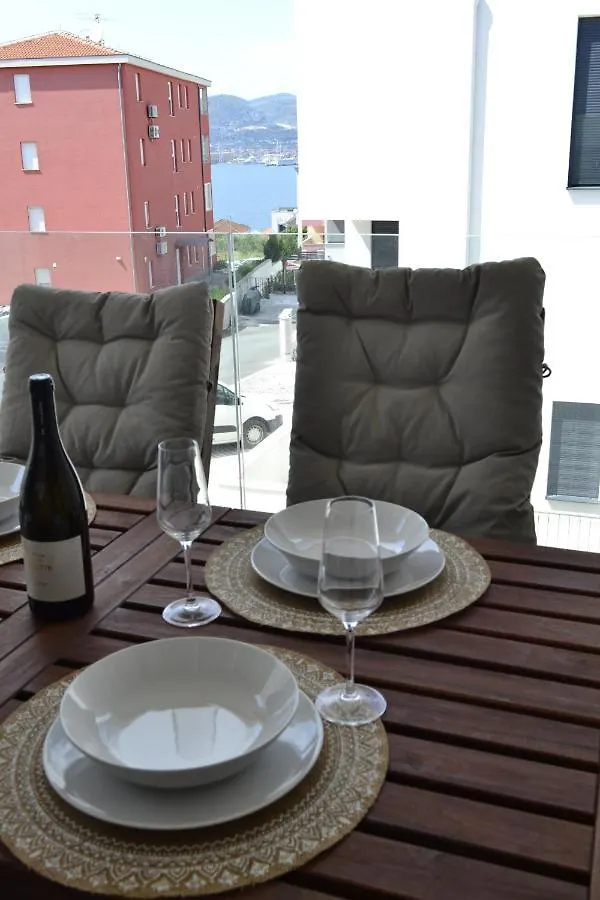 Villa Apartment Joel Trogir