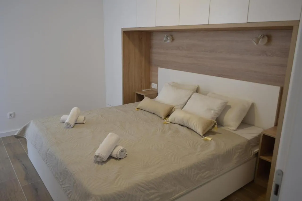 Villa Apartment Joel Trogir 0*,